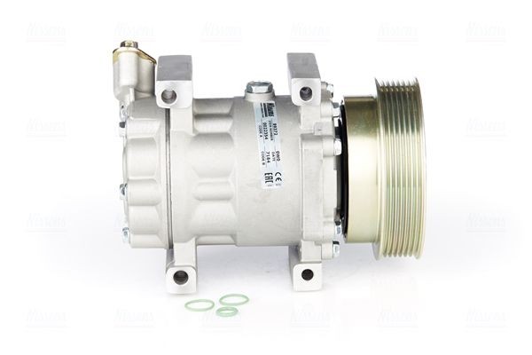 Great value for money - NISSENS Air conditioning compressor 89372