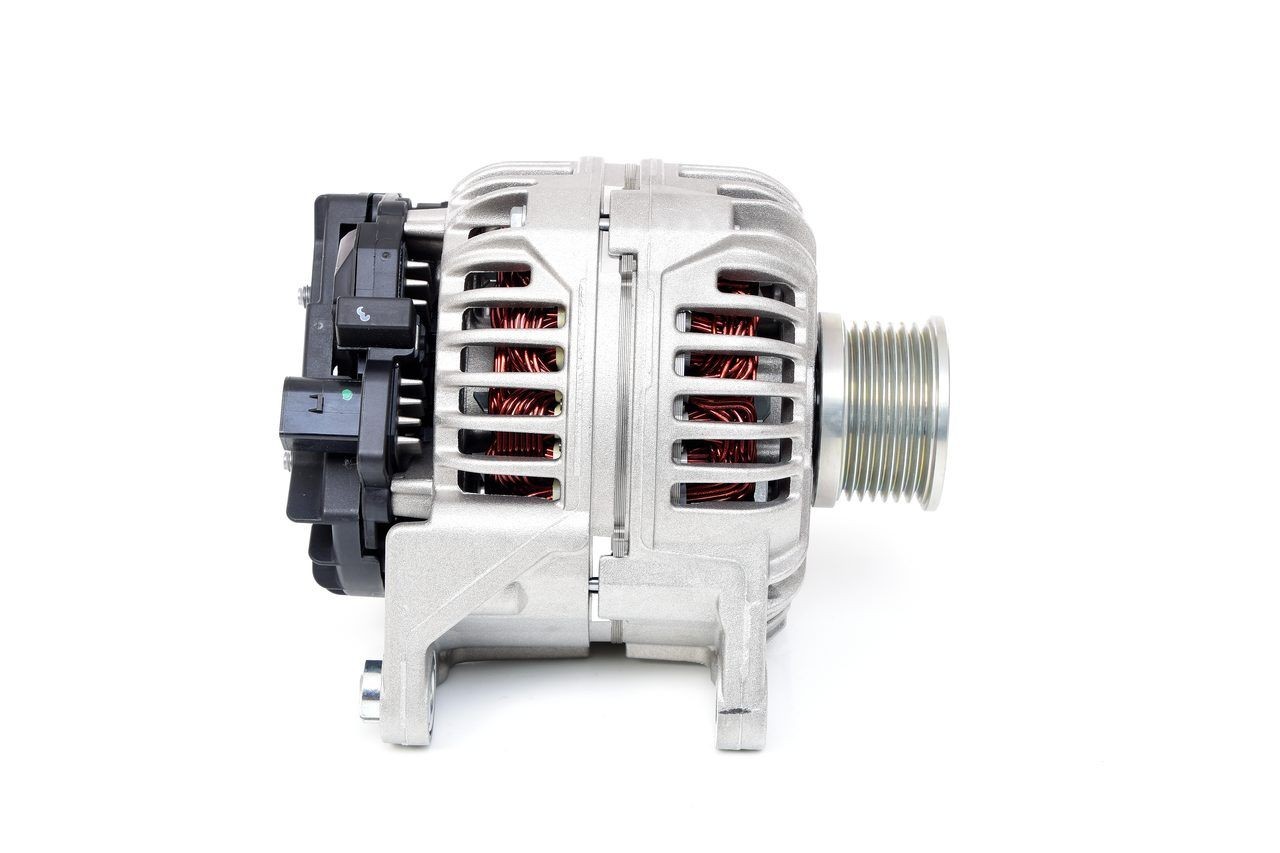 0124525565 Alternator HD8E (>) 14V 75/140A BOSCH 14V, 140A, excl. vacuum pump, Ø 56,3 mm