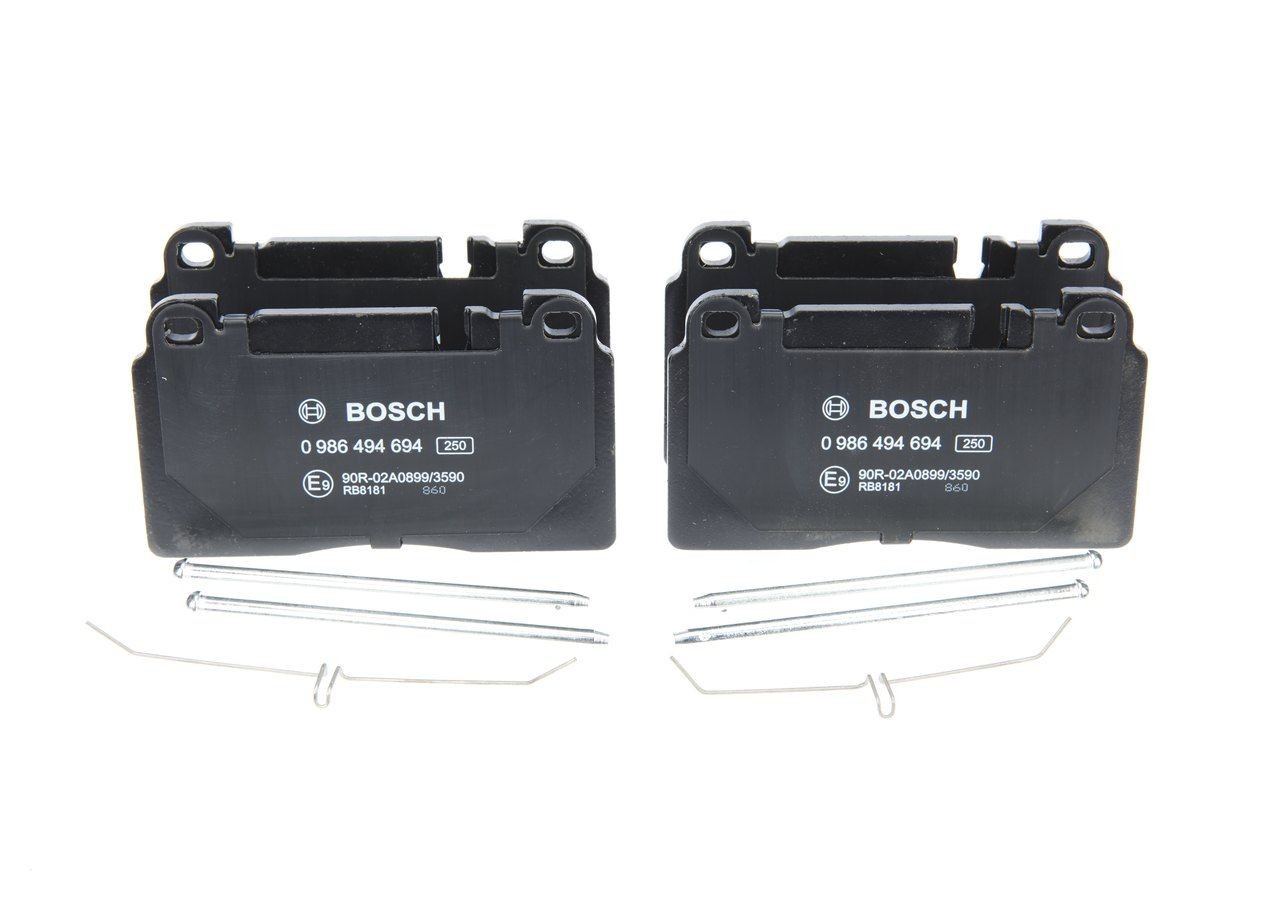 0986494694 Set of brake pads E9-90R-02A1425/3590 BOSCH Low-Metallic, with anti-squeak plate, with spring