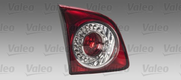VALEO Right, Inner Section, with bulbs, with bulb holder Left-hand/Right-hand Traffic: for left-hand traffic Tail light 044070 buy