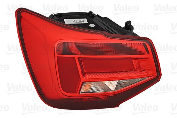 Audi Q5 Tail lights 8639048 VALEO 047085 online buy