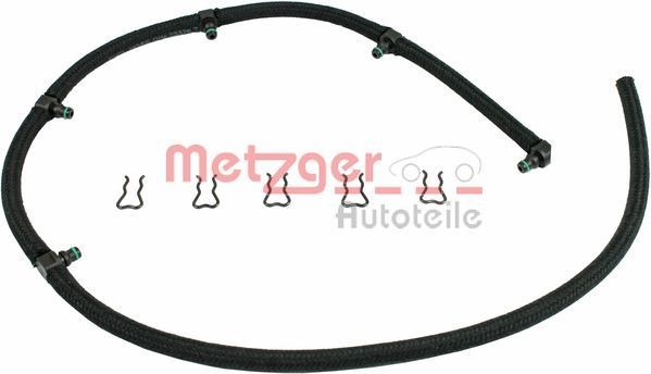 Mercedes W211 Pipes and hoses parts - Hose, fuel overflow METZGER 0840010