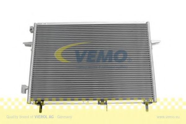 VEMO V25-62-0015 Air conditioning condenser 7 359 611
