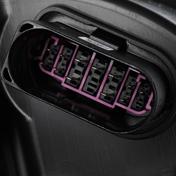 HELLA 1ZT 011 150-321 Bi-Xenon/LED-Hauptscheinwerfer - rechts - für u.a.  Audi A6 Avant (4G5, 4GD, C7) : : Auto & Motorrad