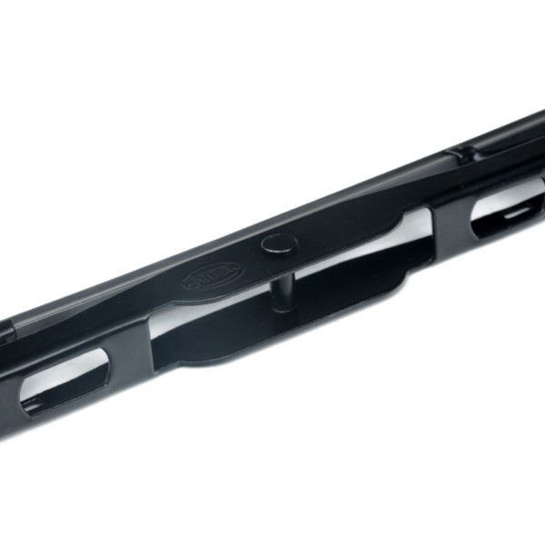 9XW184107-281 Window wiper 9XW 184 107-281 HELLA 700 mm Front, Standard, for left-hand/right-hand drive vehicles, 28 Inch
