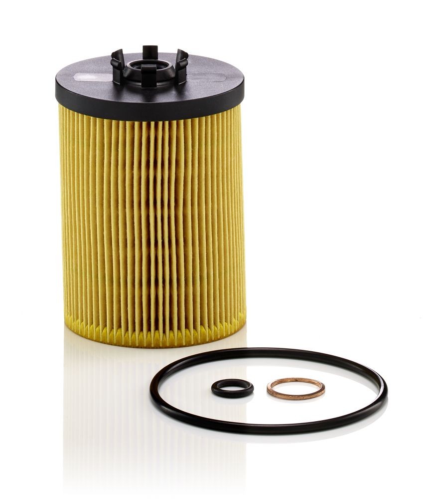 MANN-FILTER Engine oil filter HU 823 x buy online