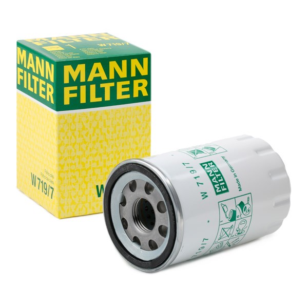 MANN-FILTER Oil filter W 719/7