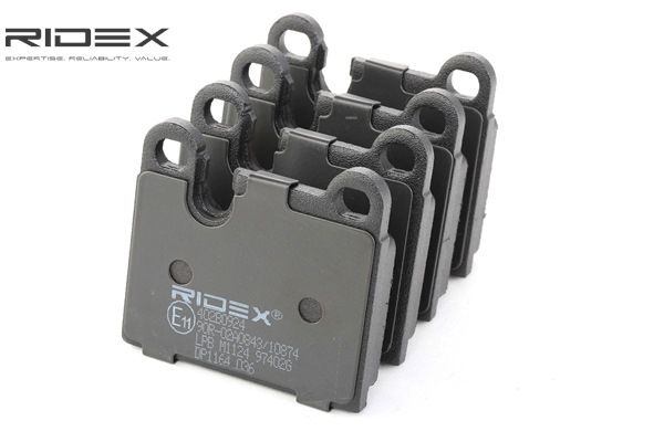 Kupte a vyměňte Sada brzdových destiček, kotoučová brzda RIDEX 402B0924