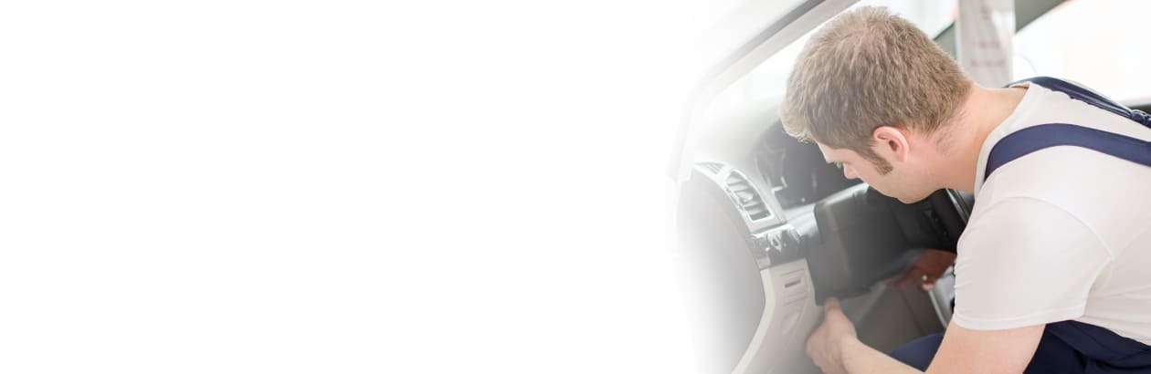 Ταμπλό αυτοκινήτου: συντήρηση, αντικατάσταση, επισκευή