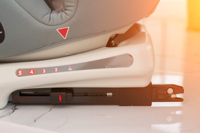 Isofix kinnitus autos