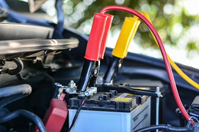 Autobatterie tiefentladen was tun