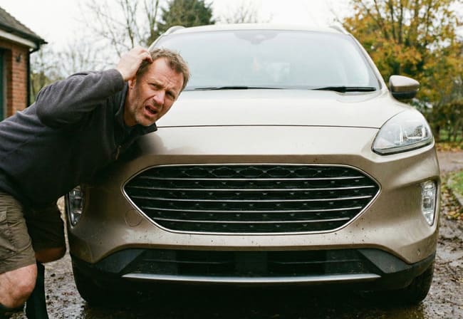 Ford Kuga: Problemi di raffreddamento del sistema ibrido