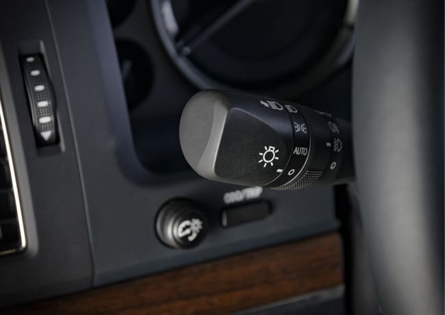 Dipped headlights vs Main beam