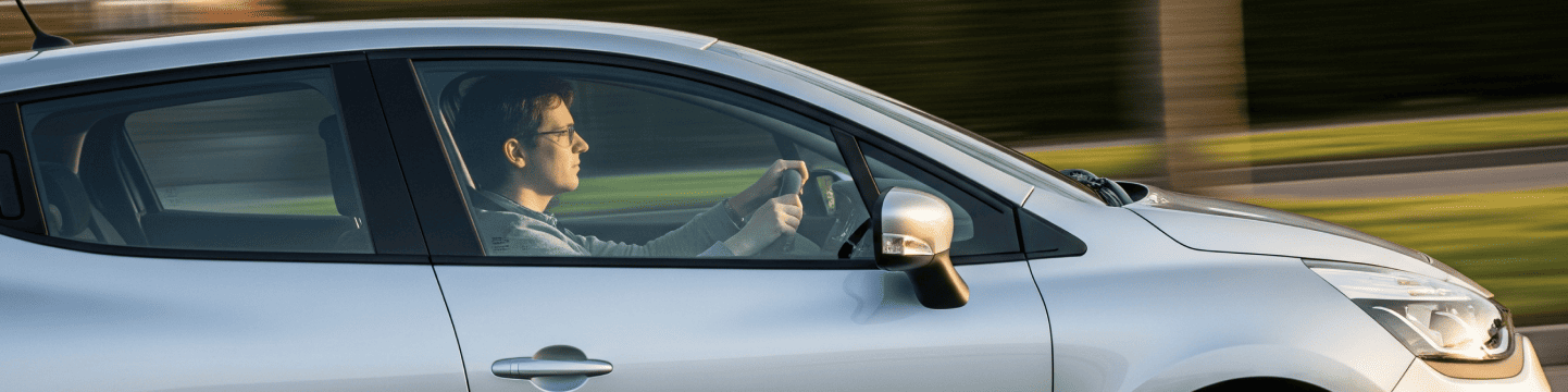 Problèmes de volant Renault CLIO 3 : causes, réparations et conseils de sécurité