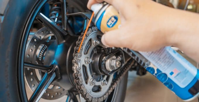 Cómo cambiar cadena moto