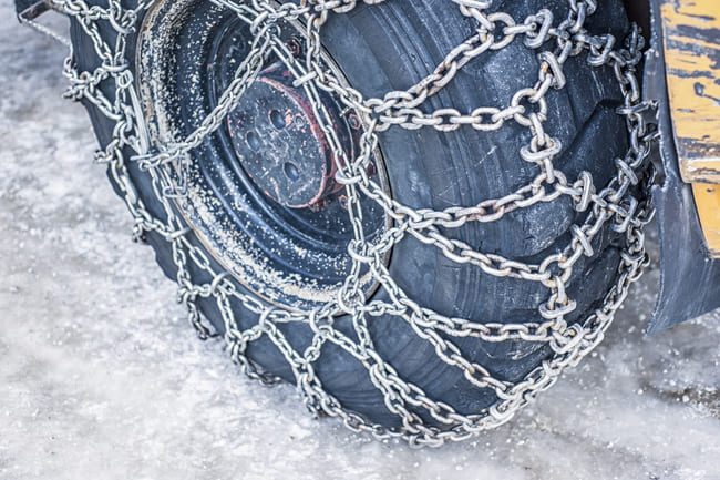 Spezielle Schneeketten für verschiedene Fahrzeuge