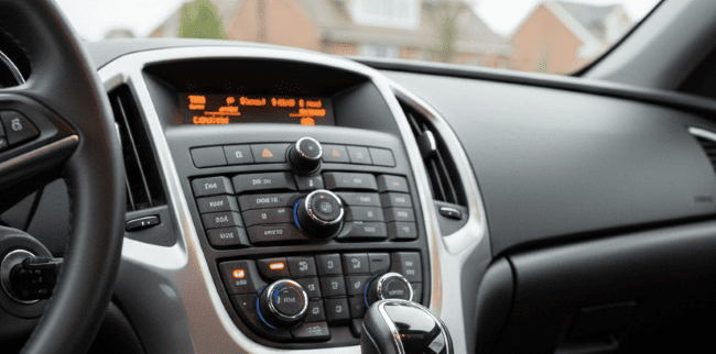 Opel Astra J : Problèmes avec le système de climatisation