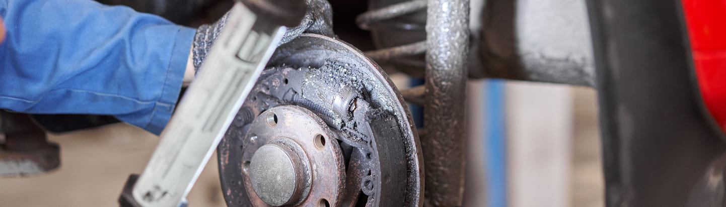 Was tun gegen quietschende Trommelbremsen?