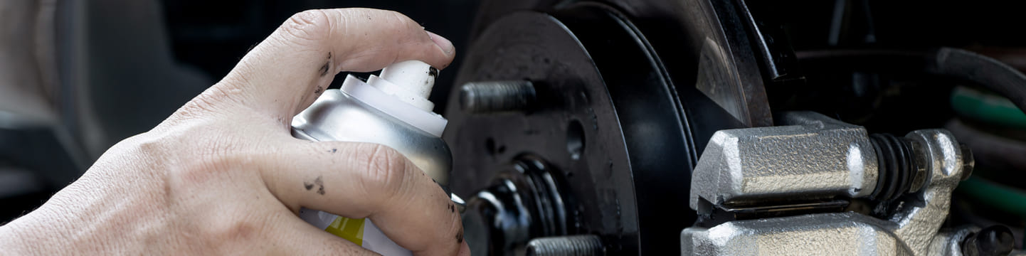 Wie werden Bremssättel lackiert?