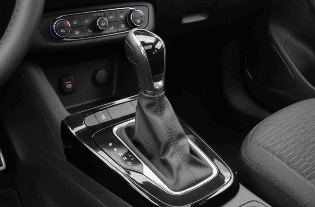 Opel Crossland X: Automatische transmissie schakelt niet goed