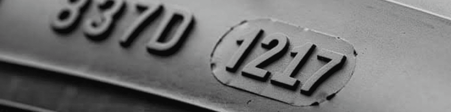 Welche Bedeutung hat das Herstellungsdatum 1217 auf dem Reifen?