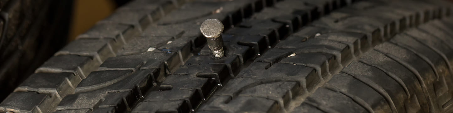 Nagel im Reifen: Was kostet die Reparatur?