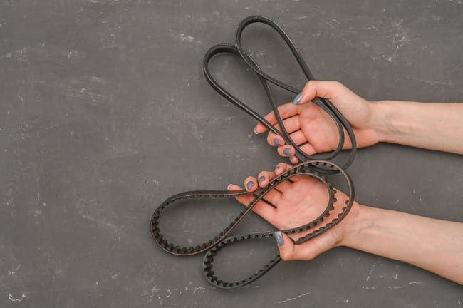 Courroie de distribution ou accessoires