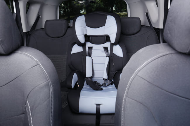 car seat requirements uk