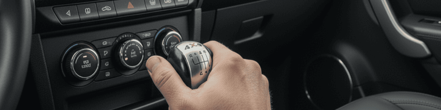 Fyrhjulsdrift (4WD) eller allhjulsdrift (AWD) – skillnader, fördelar och vilken som passar dig bäst