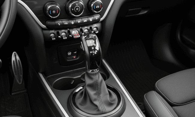 Mini Countryman: Probleemid automaatkäigukastiga