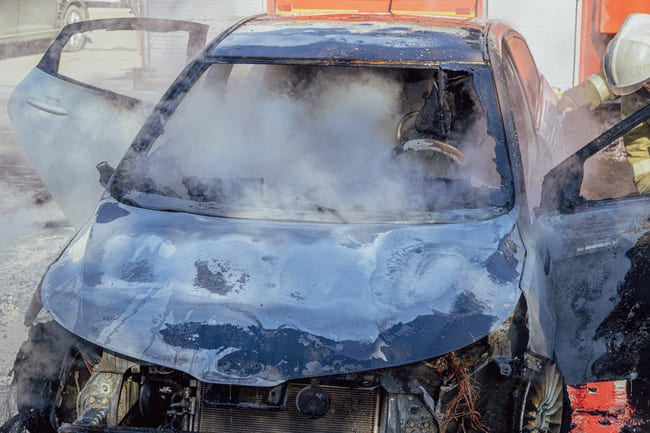 Auto Feuer fangen